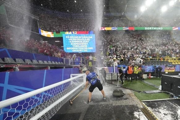 EM-Schock: Wetterchaos zwingt UEFA zu spontaner Verlegung in die Türkei!